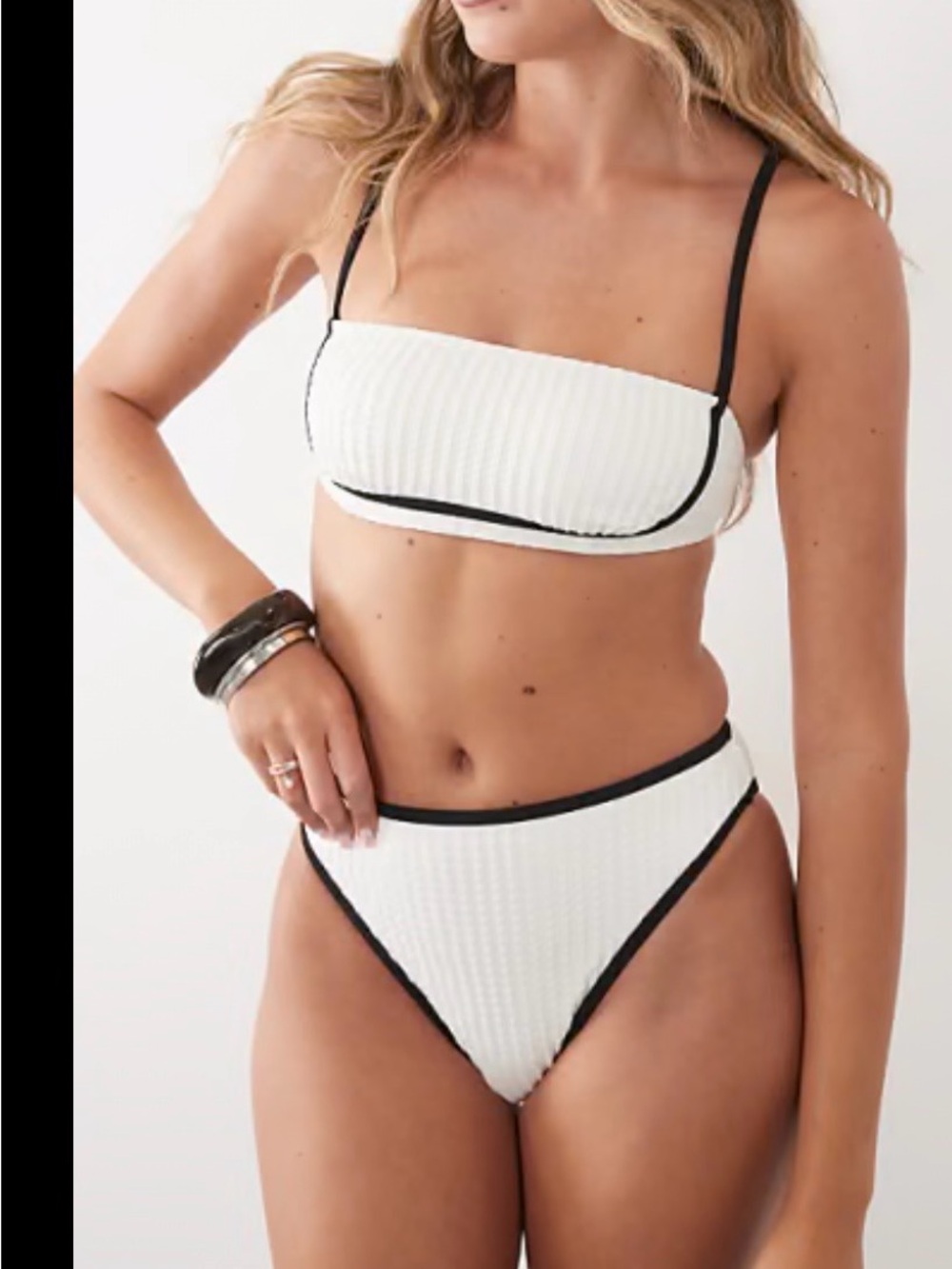 Cupshe White Ribbed Bandeau Bikini with Black Trim and Straps